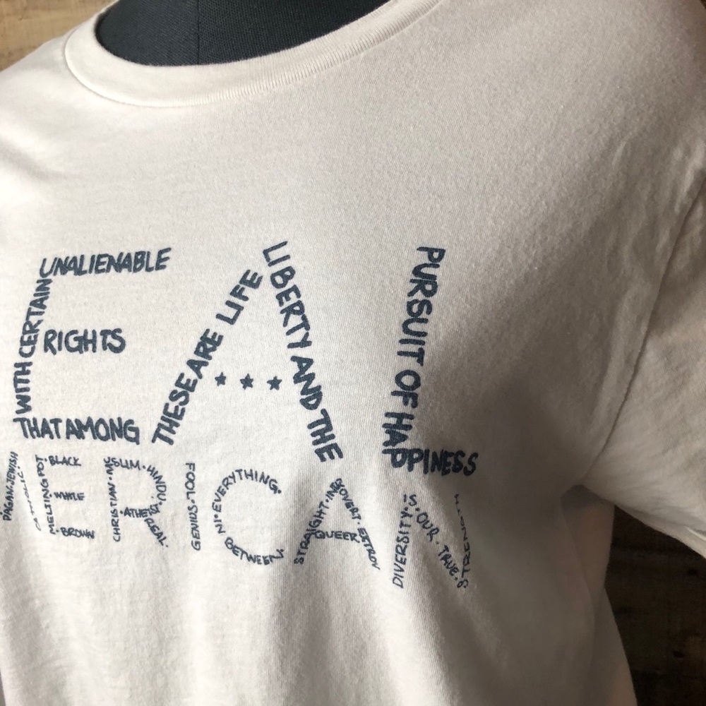 Real American 💪🏻💪🏻❤️❤️ Tee - Picture 4 of 6
